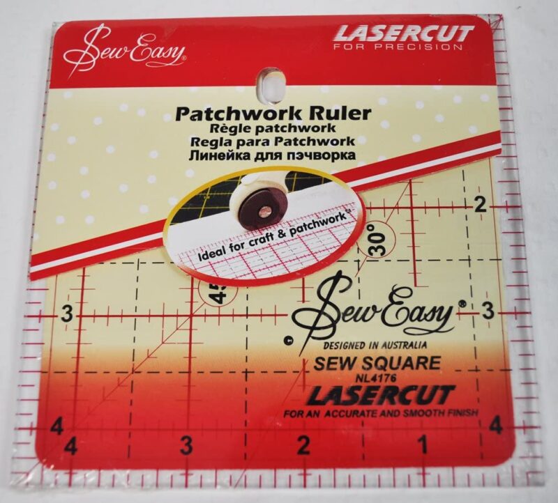 SEW EASY Square patchwork ruler 4.5" x 4.5"