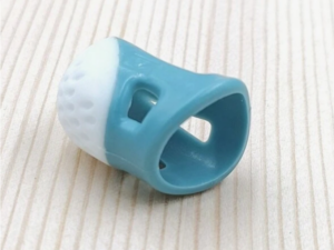 Blue Thimble, Small