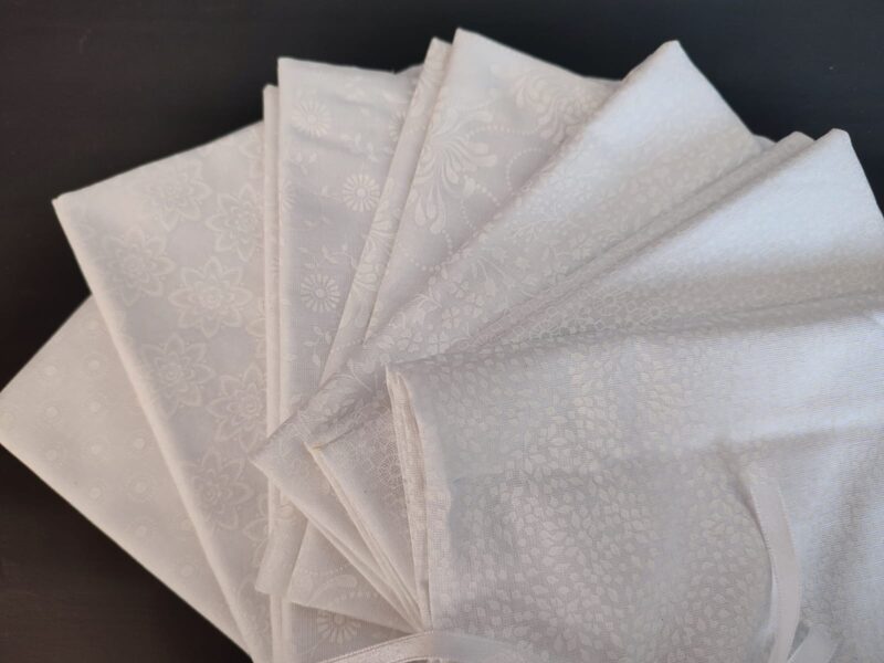 White on White 7 Piece Fat Quarter Bundle