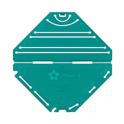 Alternative view of Clover Kanzashi Flower Maker